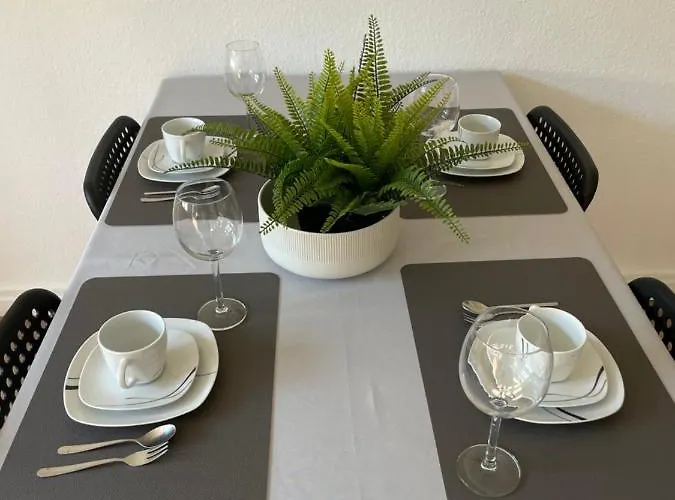 Apartment Wh-immobilien:citynah Mit Balkon
