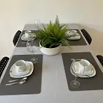 Apartament Wh-immobilien:citynah Mit Balkon